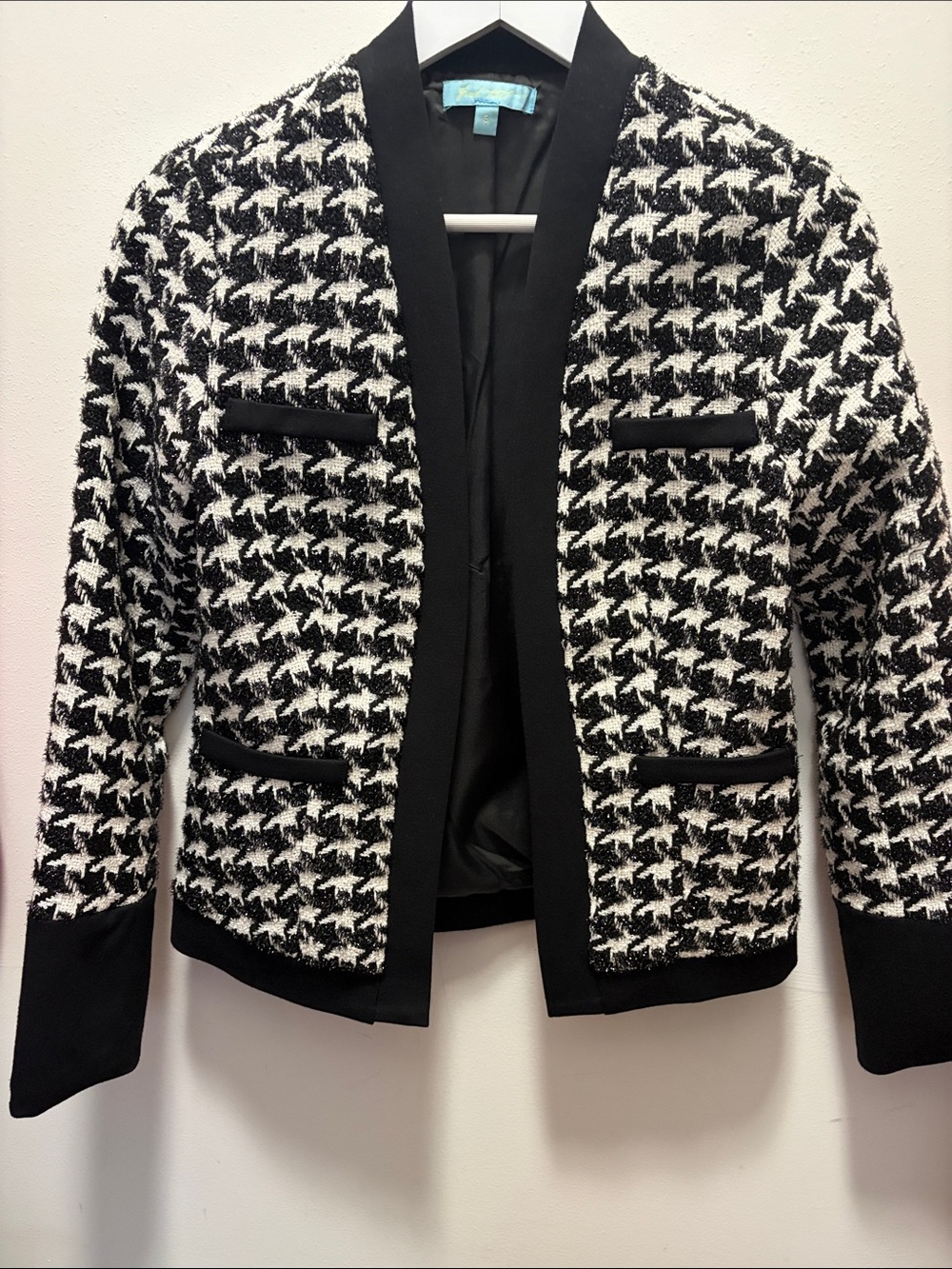 Women's Black & White Houndstooth Open Front Jacket
